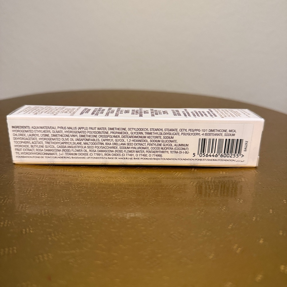 Charlotte Tilbury 6 NEUTRAL
Beautiful Skin Foundation NIB - Picture 3 of 9